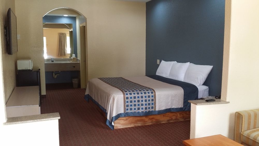Americas Best Value Inn & Suites Northeast Houston Exteriör bild