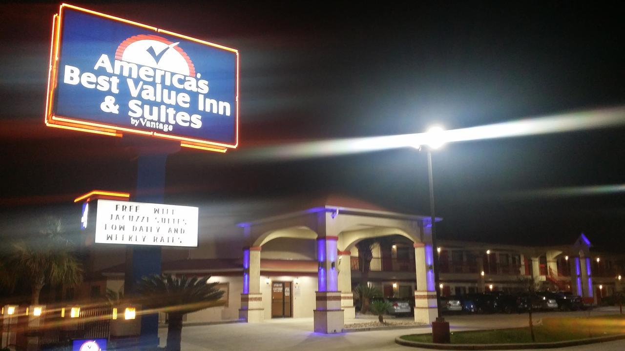 Americas Best Value Inn & Suites Northeast Houston Exteriör bild