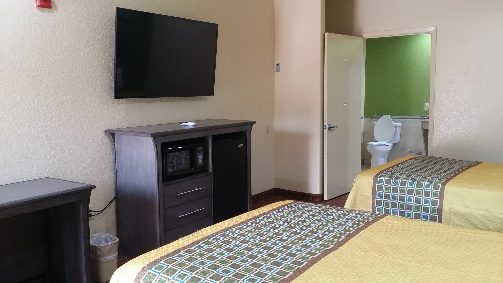 Americas Best Value Inn & Suites Northeast Houston Exteriör bild