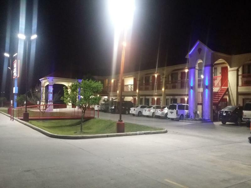 Americas Best Value Inn & Suites Northeast Houston Exteriör bild